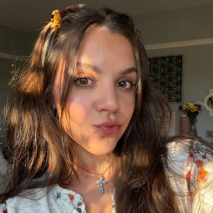 @emilyzizz