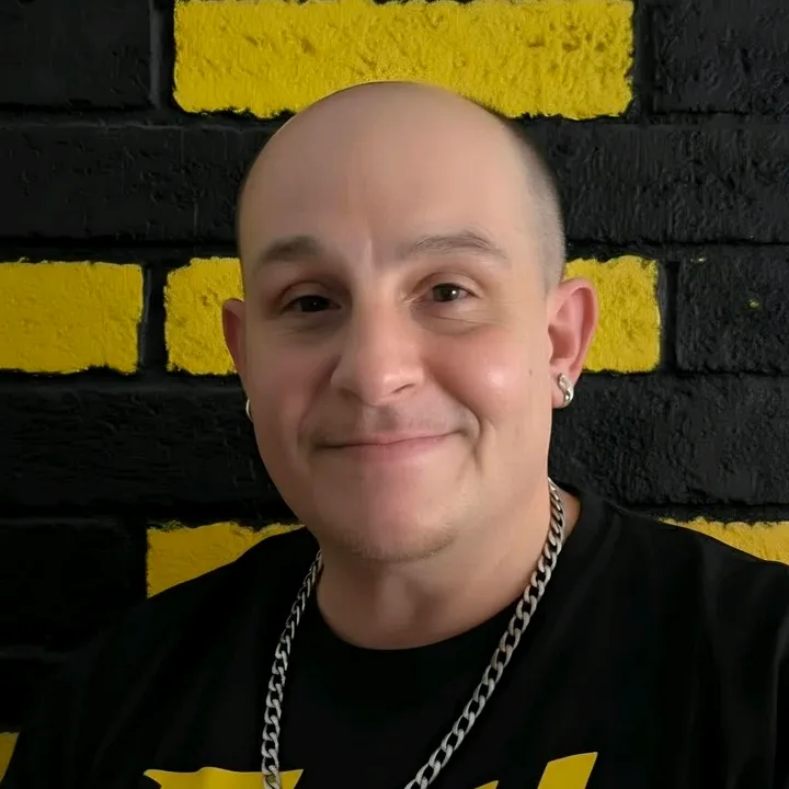 @mikeybuns25