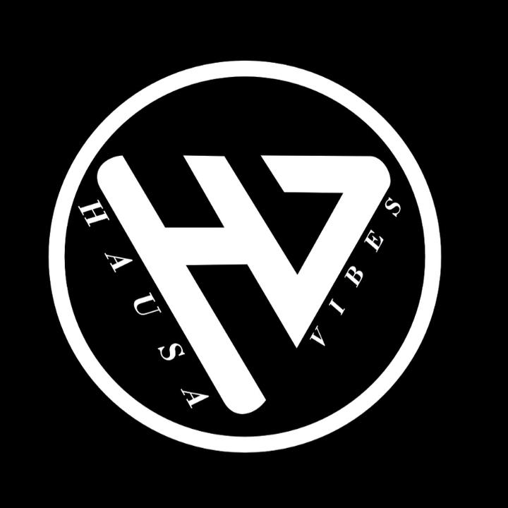 𝙷 𝙰 𝚄 𝚂 𝙰 𝚅 𝙸 𝙱 𝙴 𝚂 - suara asli