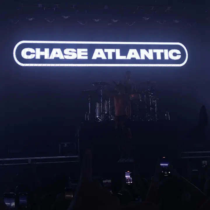 chase atlantic - triggered