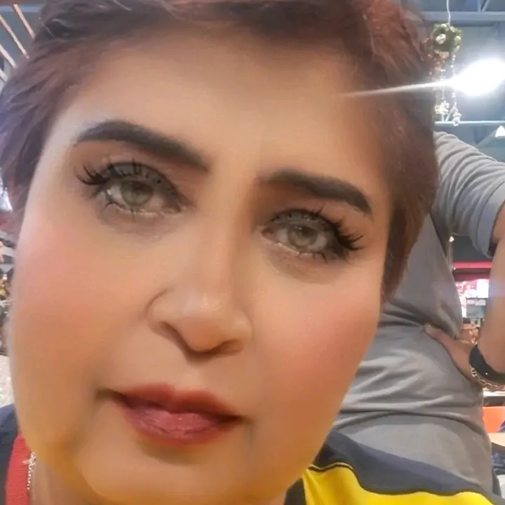 @monicamontano15