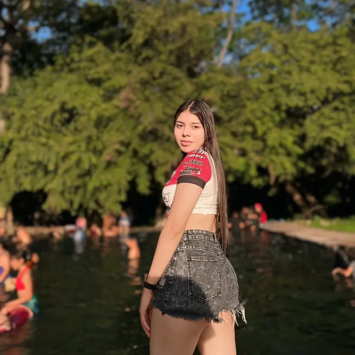 @izamarsolorzano
