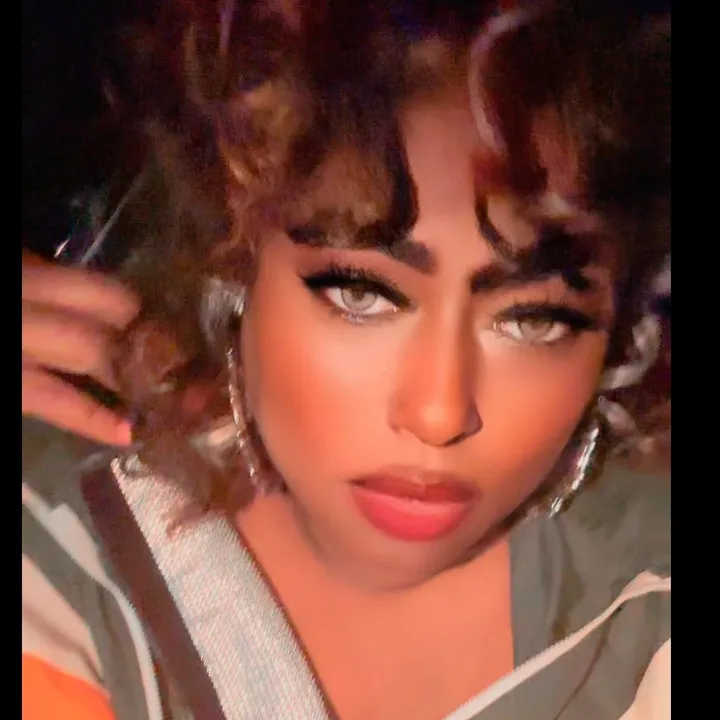 @neshmcqueen1