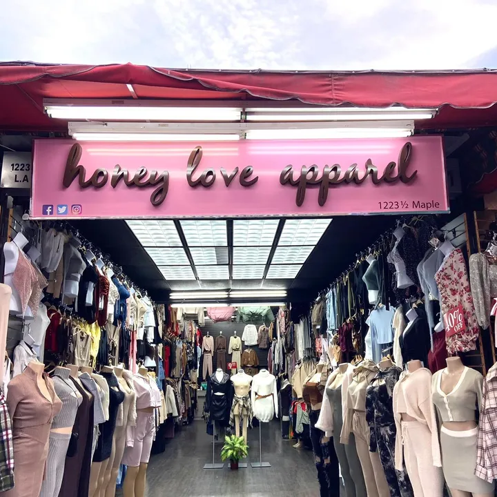@honeypinkapparel