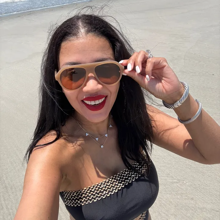 travellwithella