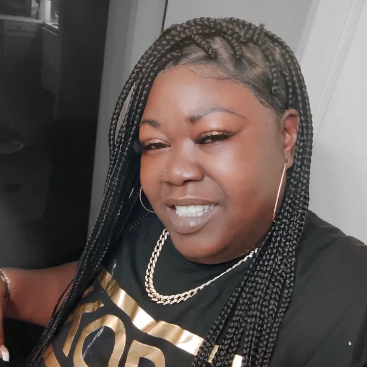 @deandrathompson70