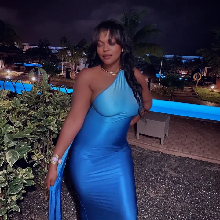 @elvirathedesigner