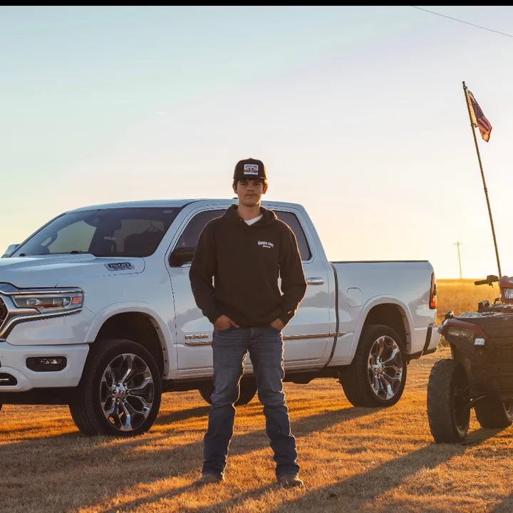 @levi_greer711