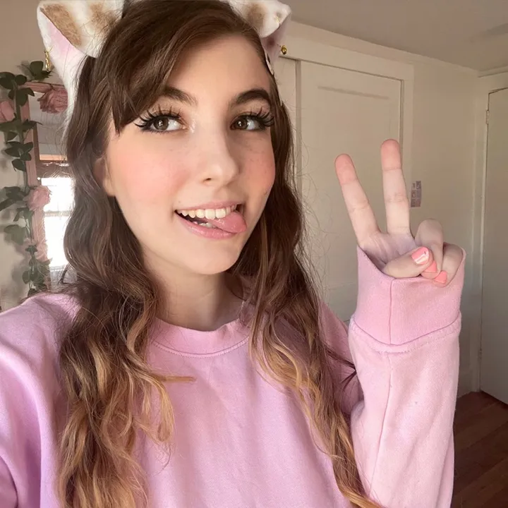 @shyprincesslia