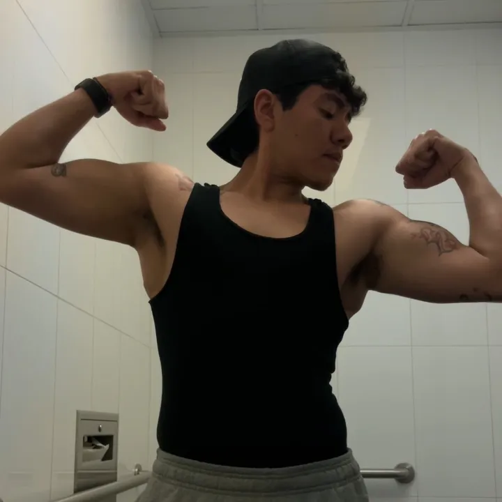 @buildaboybry