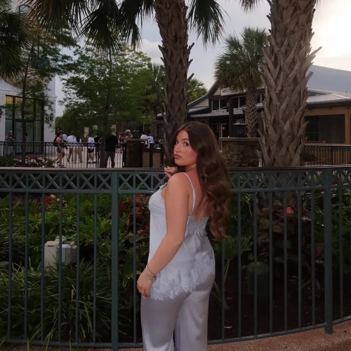 @lillianaroserunnels