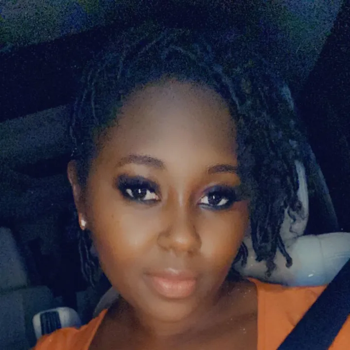 @yadoshaniep