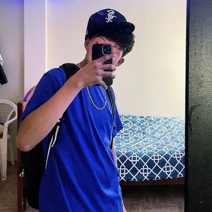 •Vvsxander⚡️ - suara asli