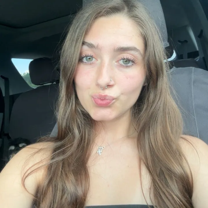 @bri457_