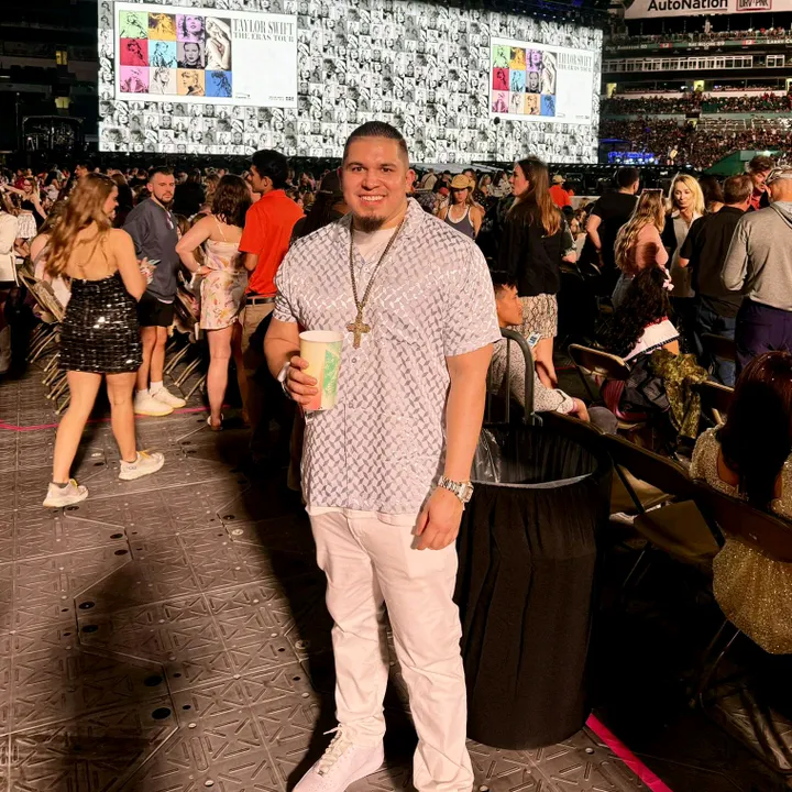 @alex.s.flores