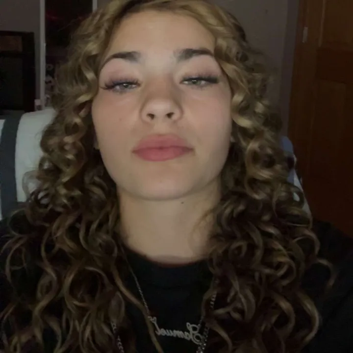 @leahm136