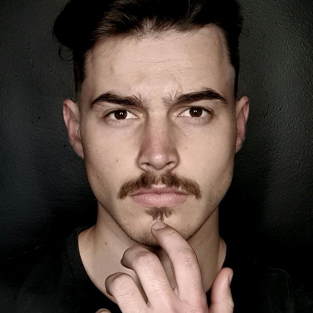 The Profile Image Avatar of jason_on_comms - Jason van Tonder 