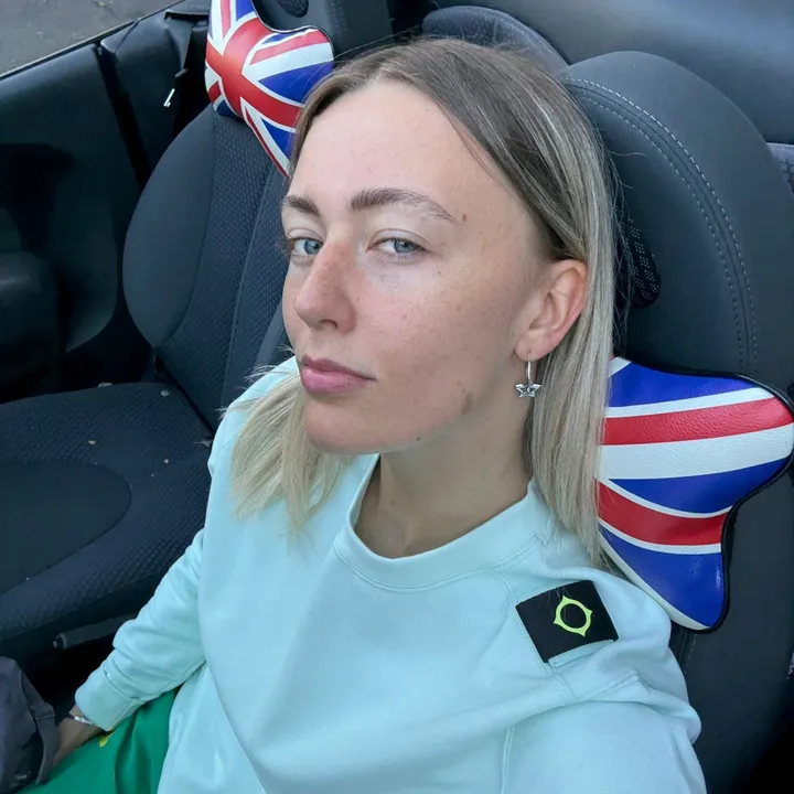 @oliviaru22