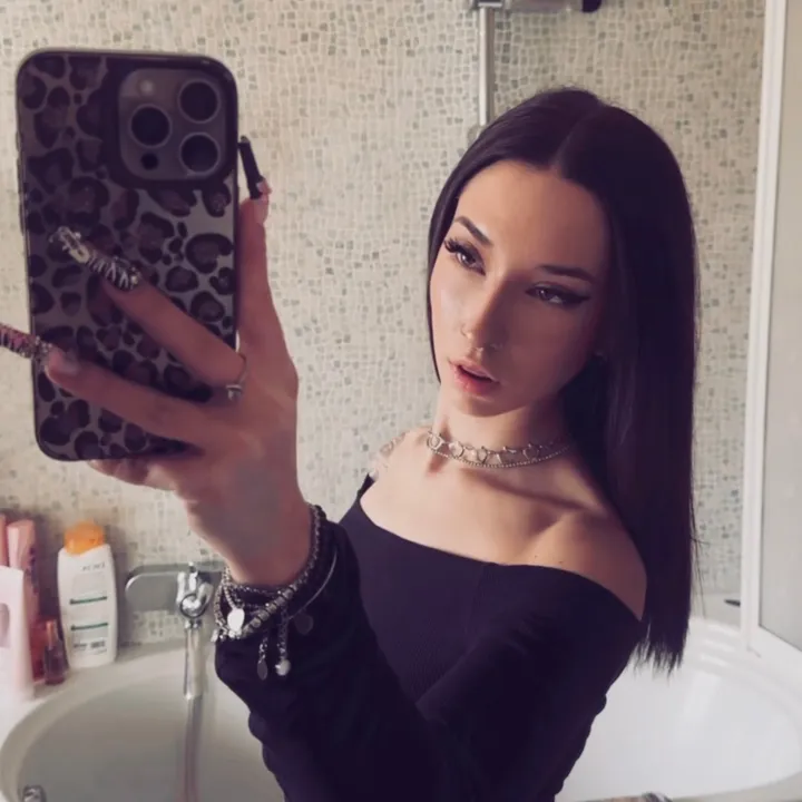 aaurorarizzii