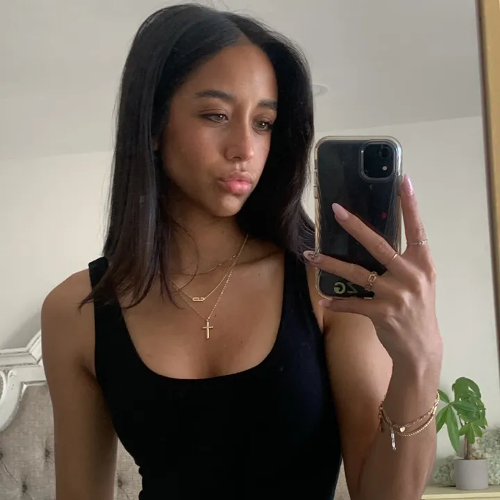 zalia.oliva