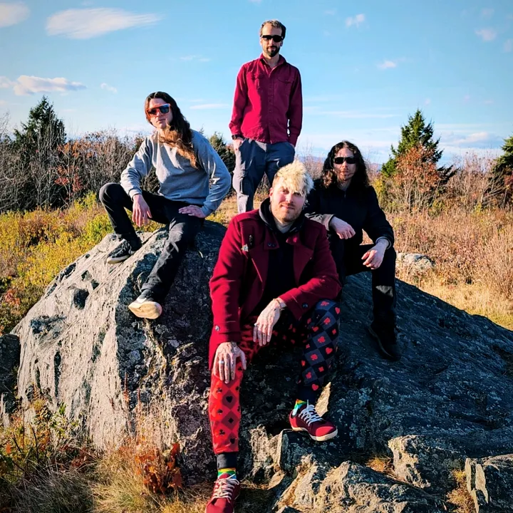 @foolandtheworldband