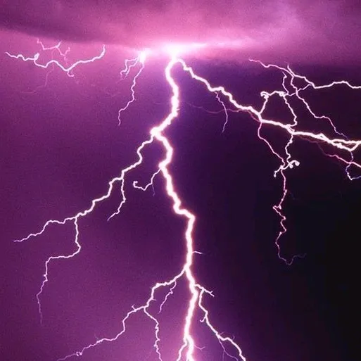 _thunderbolt_07