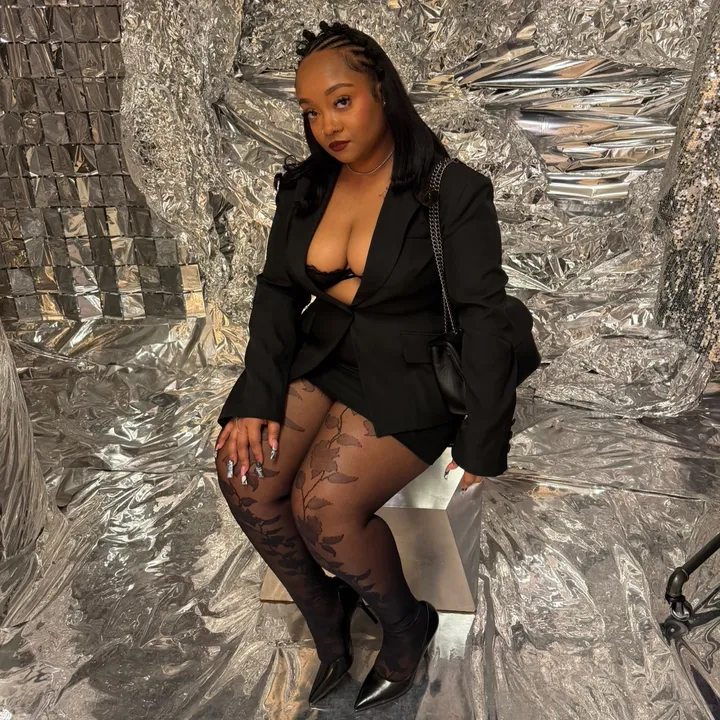 @moonruledmami