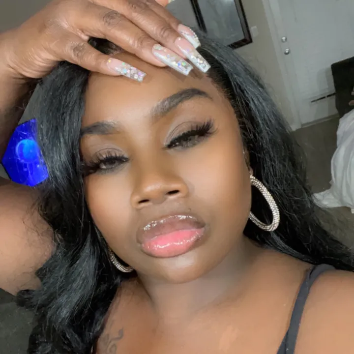 @luckeytheearies