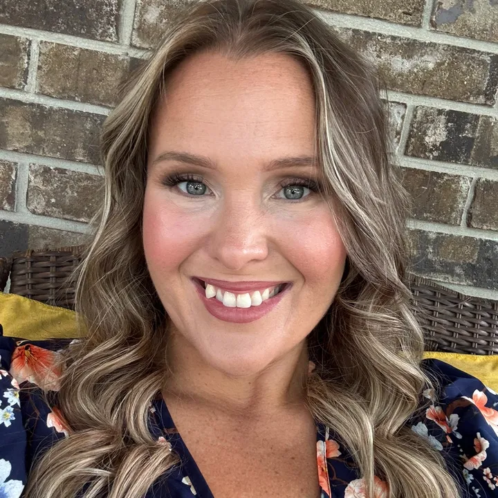 @elizajane1983
