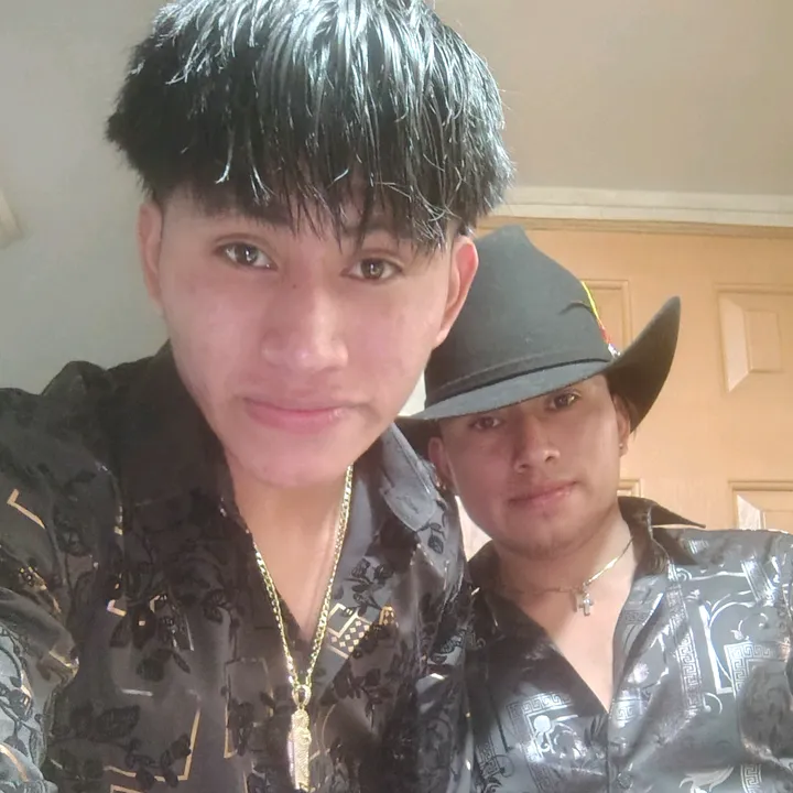 @chechalopez18