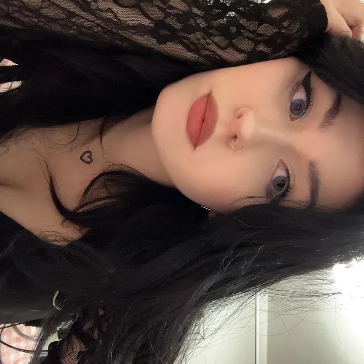 @deadly.sarah