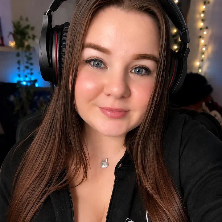 @laurenannrosso