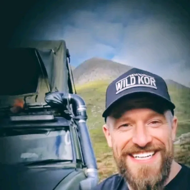 wild_kor_landrover