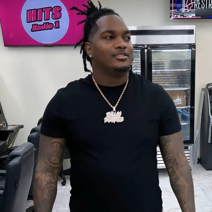@trillah_treydubb