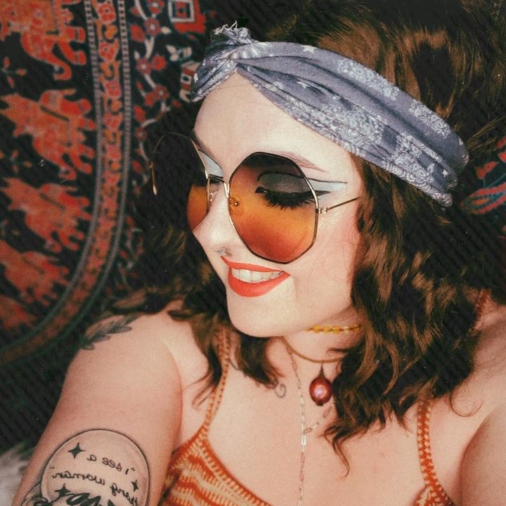 Tara Meyers - suara asli