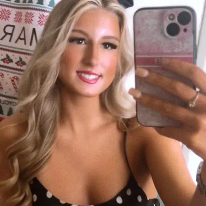 @laceymaexo05