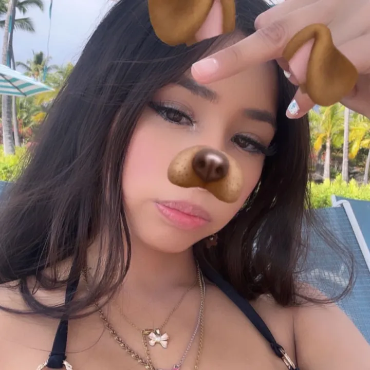 Bre🎀followingback (@ily.bre) - Urlebird