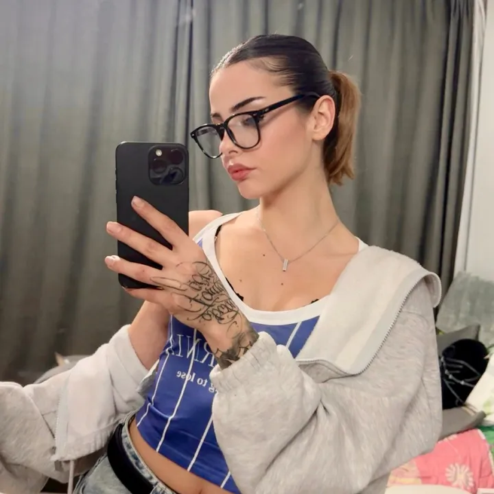 charmingxmyla