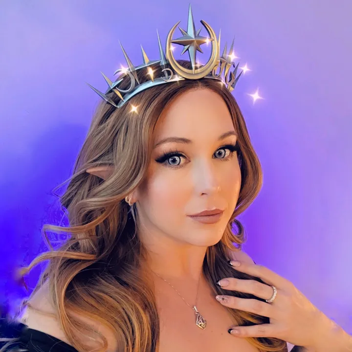 @battlequeencosplay