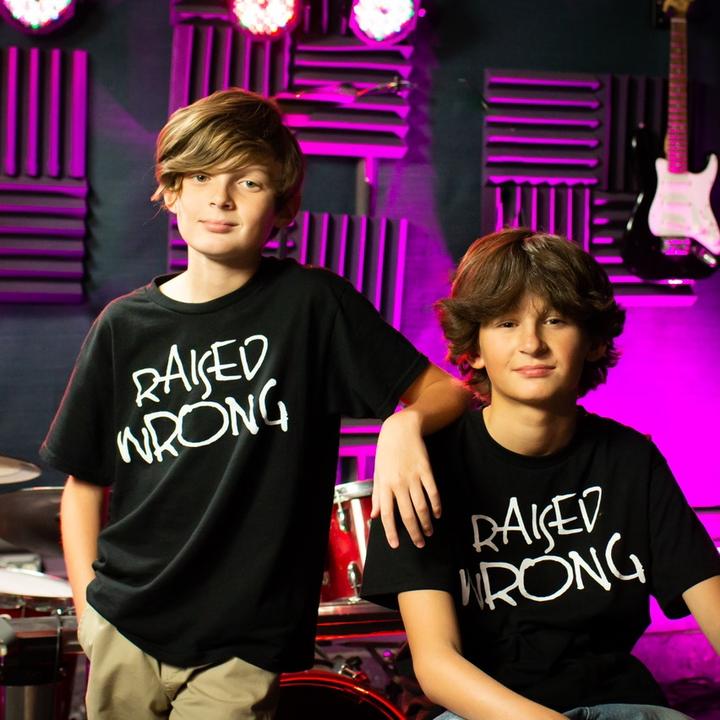Raized Wrong - suara asli