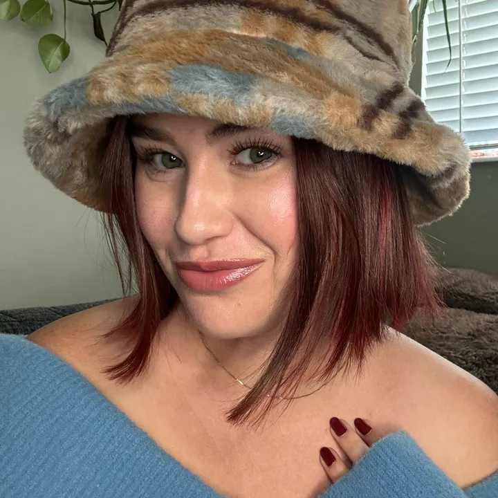 @bagswithbecca