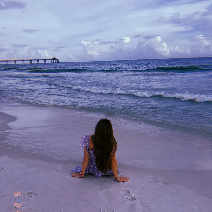 @isabellaroll_08