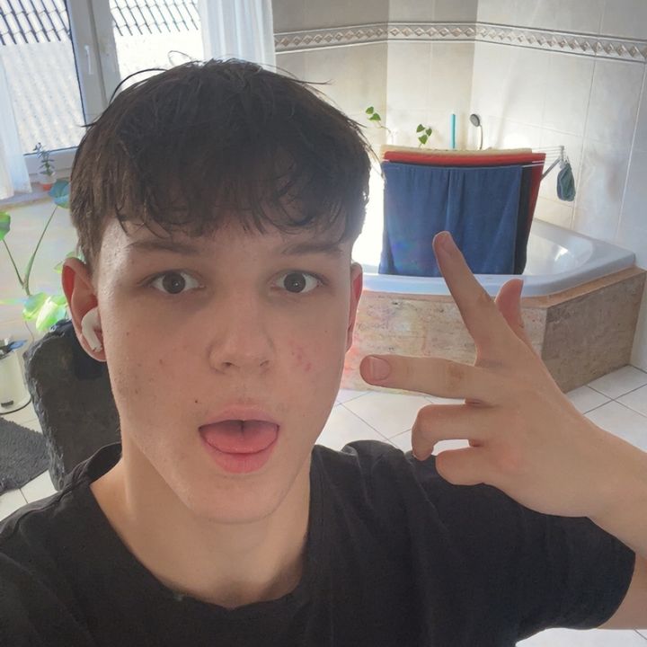 029yeem