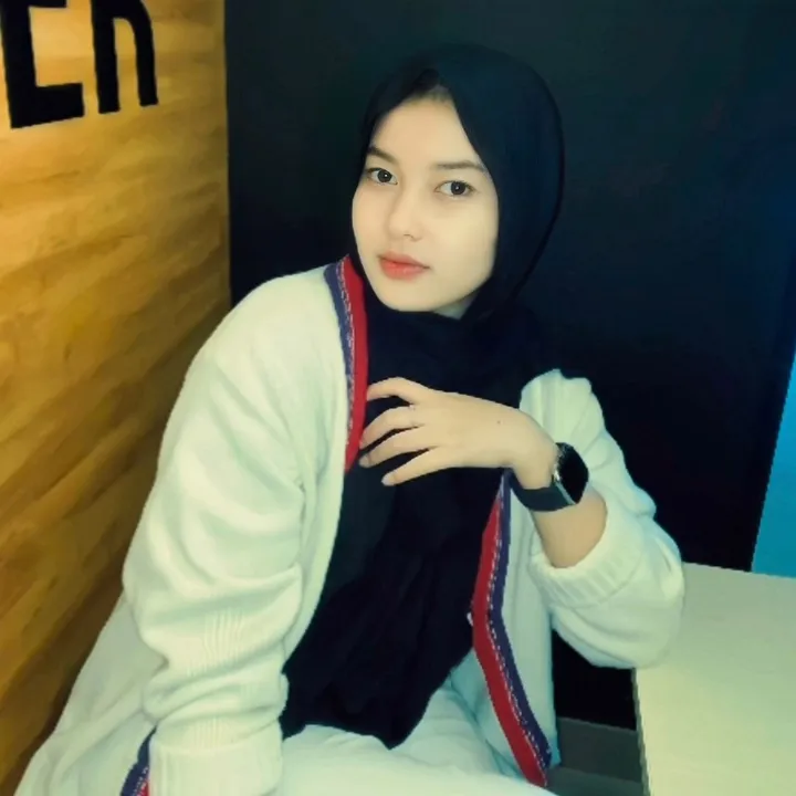 callmedeyna1