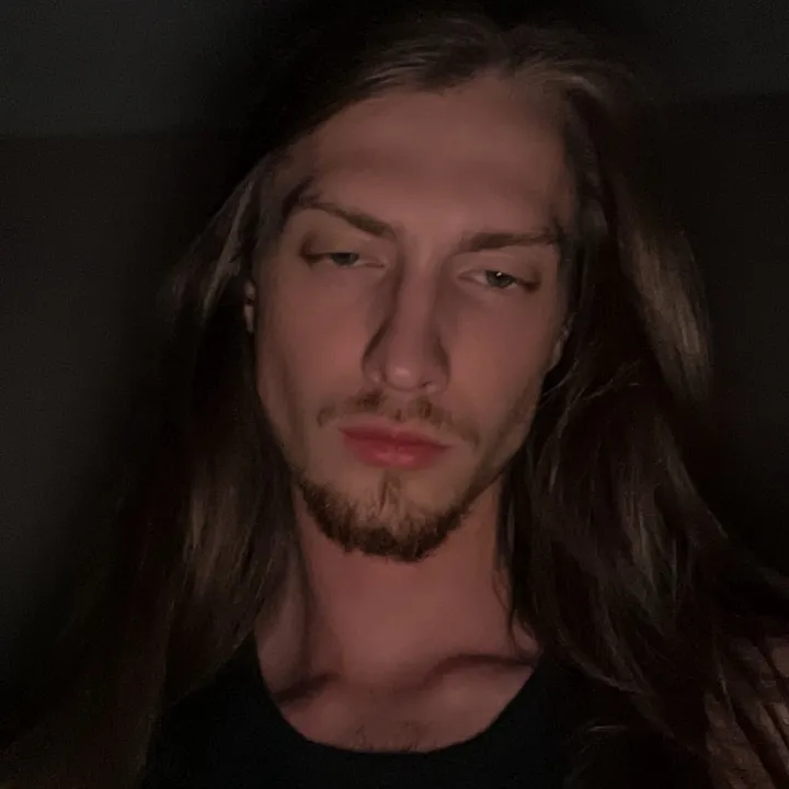 am_zax