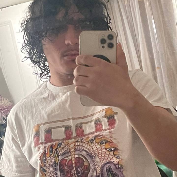 leo_up_now