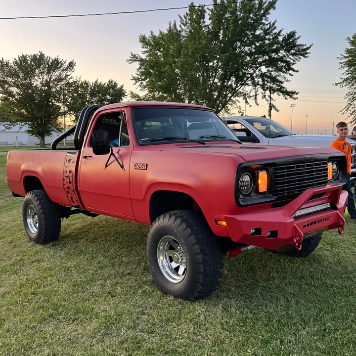 m880_powerwagon