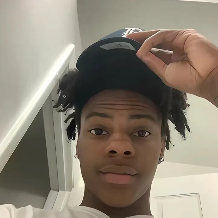 @envisionedlovee