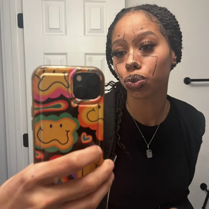 livjoythomas