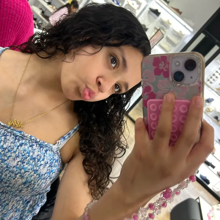 abby73748